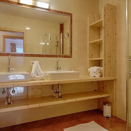 Luxurious In F Gen Near Forest Apartman *