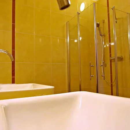 Luxurious In F Gen Near Forest * Fügen